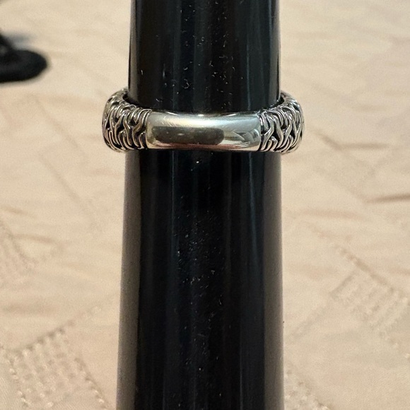 John Hardy hammered dome ring - Picture 10 of 10